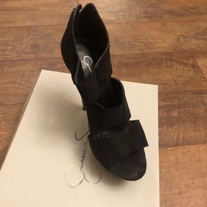 Jessica Simpson black heel sandals size 8